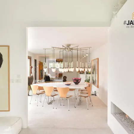 Apartament Prachtig Ingerichte Met Ruime Tuin En Zwembad